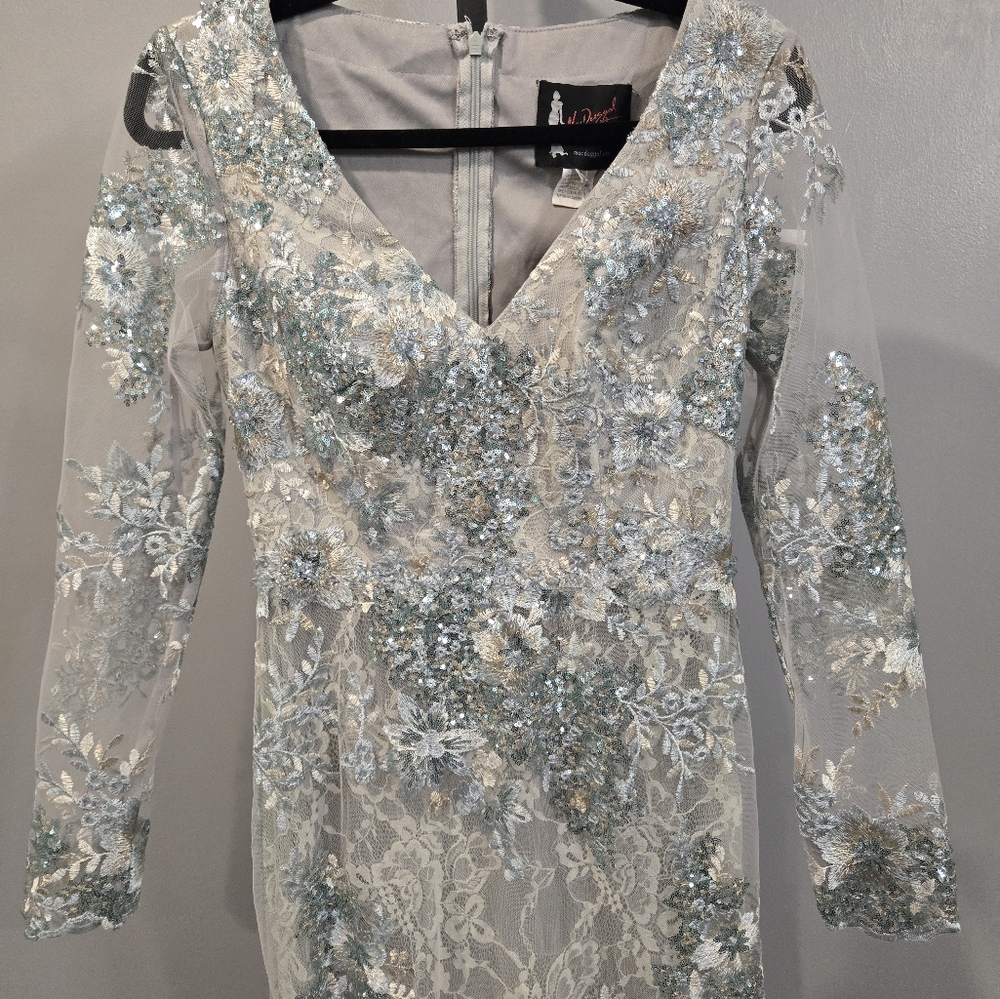 NWT MAC DUGGAL EMBELLISHED V NECK ILLUSION LONG SLEEVE GOWN 67539 SEA MIST - Picture 5 of 11